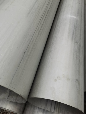 304 304L Welded Stainless Steel Pipe For High Strength Applications With Proper Heat Treatment